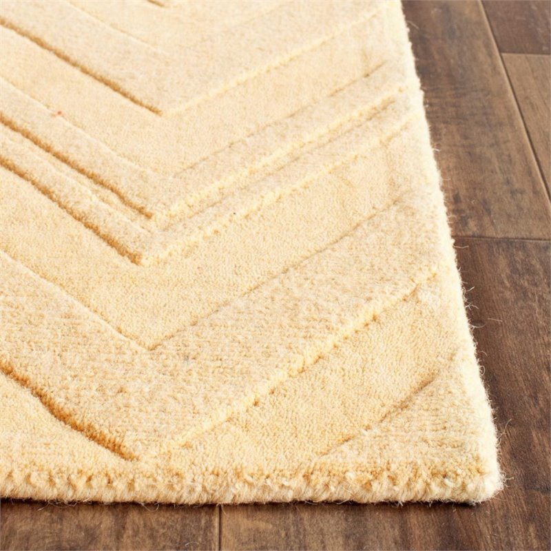 Safavieh Impressions 5' X 8' Hand Loomed Wool Rug in Gold