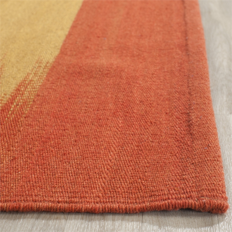 Safavieh Kilim 6' X 9' Hand Woven Flat Weave Wool Pile Rug in Rust