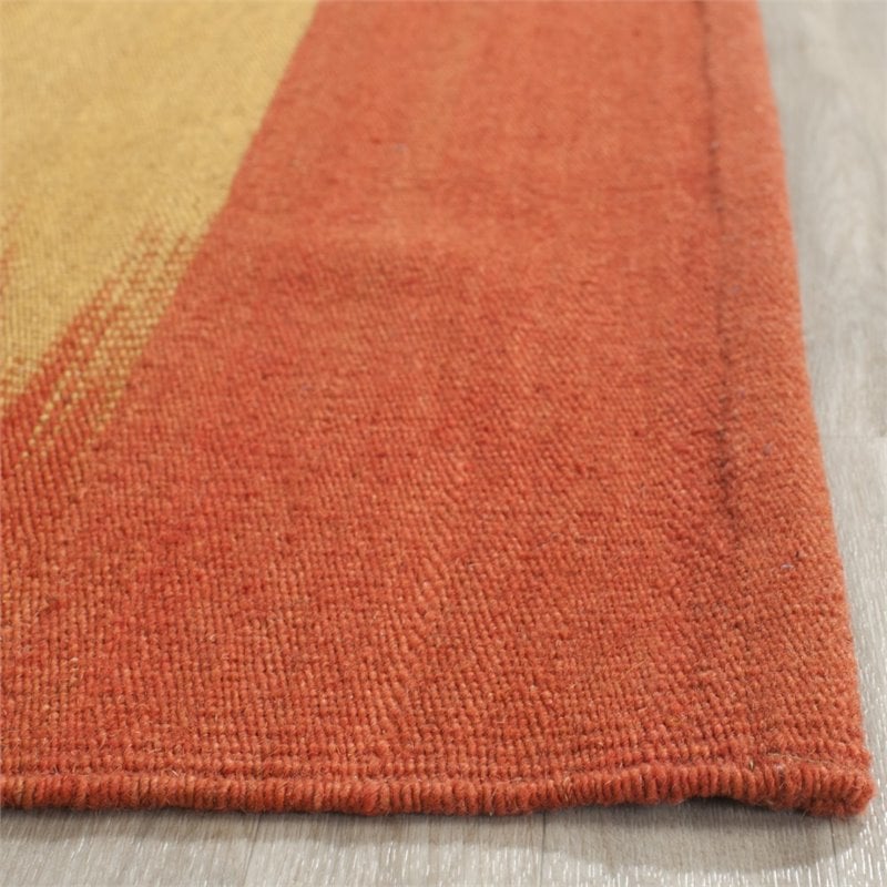 Safavieh Kilim 7' Square Hand Woven Flat Weave Wool Rug in Rust