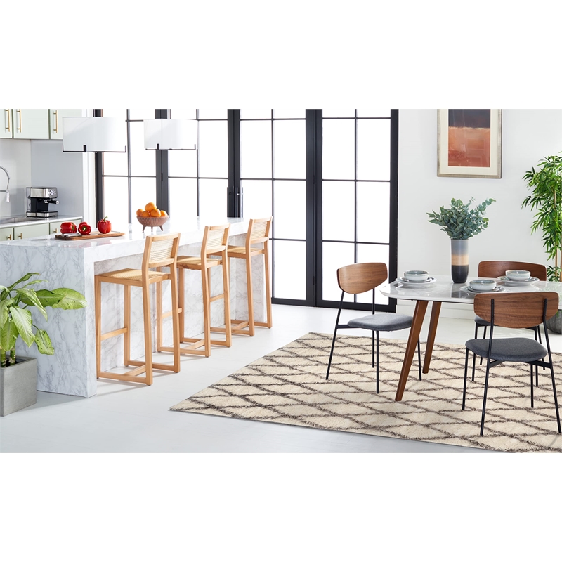 Safavieh Kenya 6' X 9' Hand Knotted Rug in Ivory and Gray