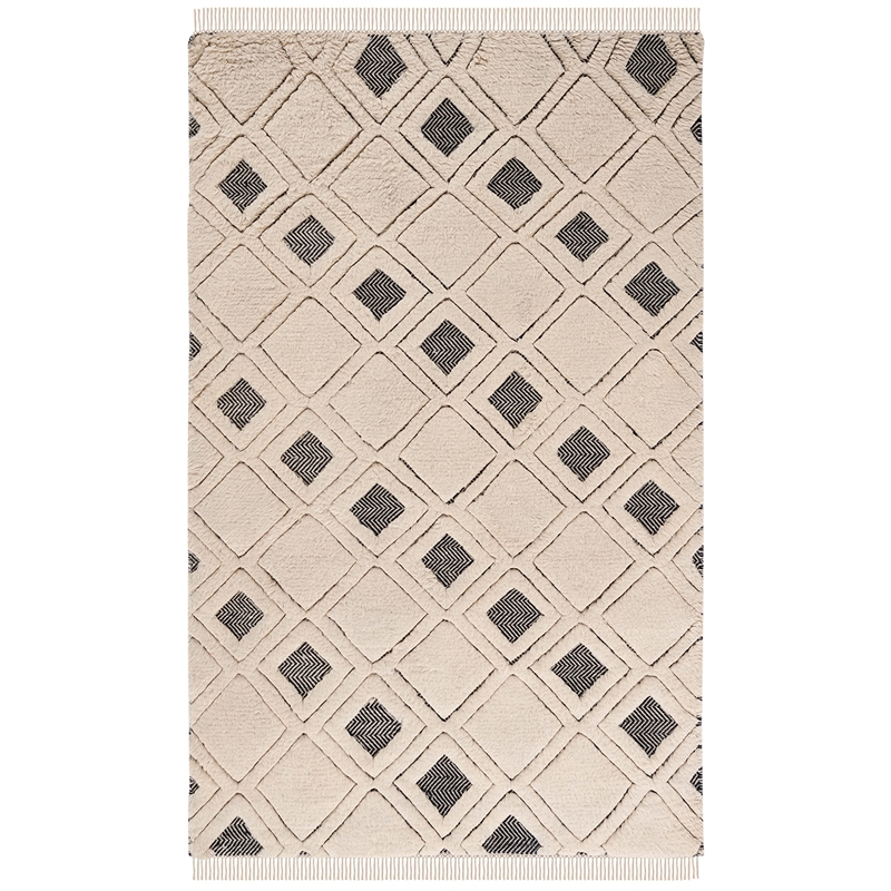 Safavieh Kenya 5' X 8' Hand Knotted Rug in Ivory and Black