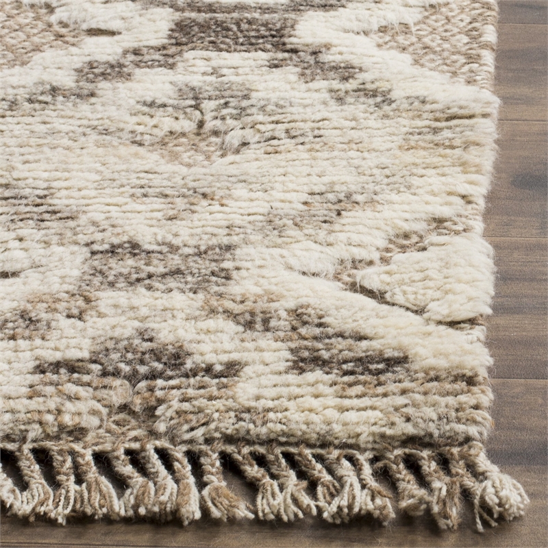 Safavieh Kenya 9' X 12' Hand Knotted Wool and Cotton Rug in Natural