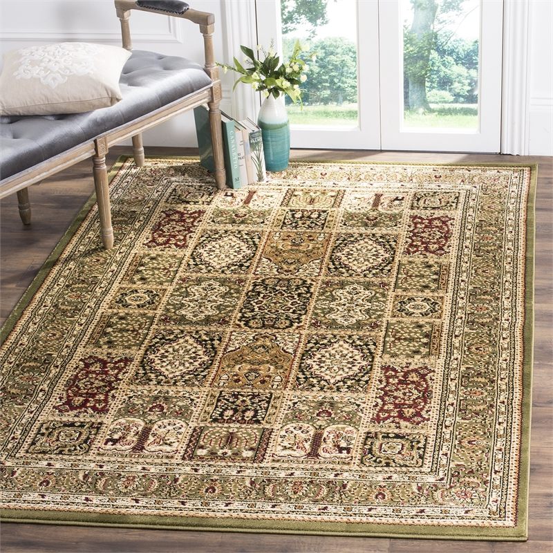 Safavieh Lyndhurst 10' Square Power Loomed Rug in and Green