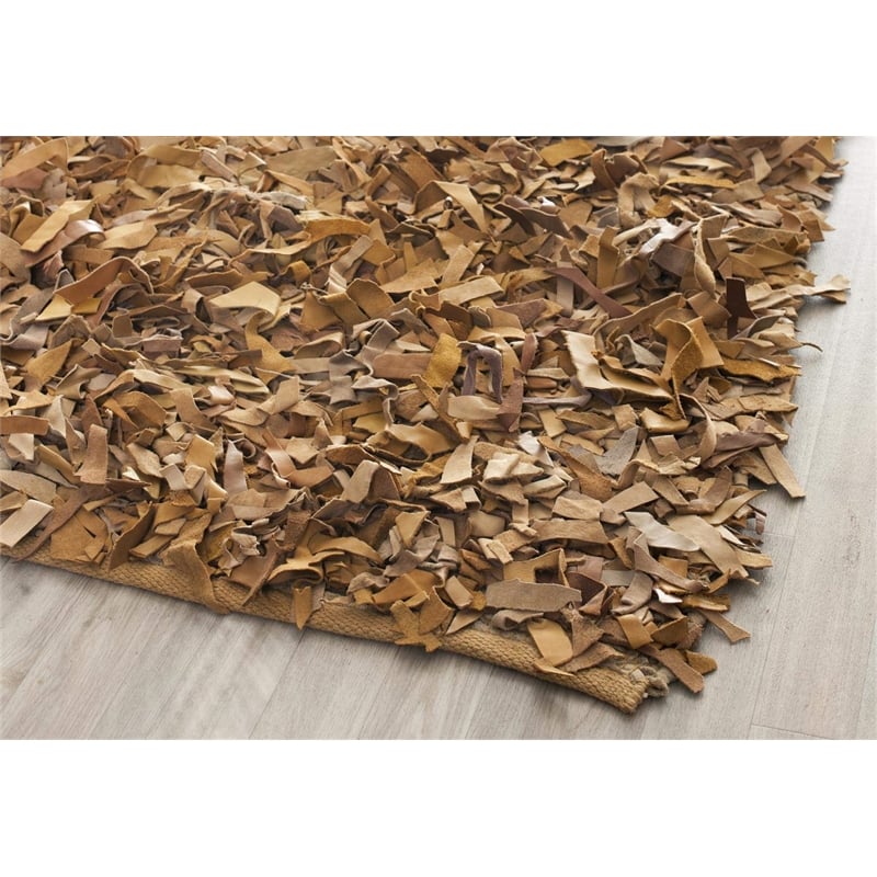 Safavieh Leather Shag 6' X 9' Hand Knotted Leather Rug in Brown