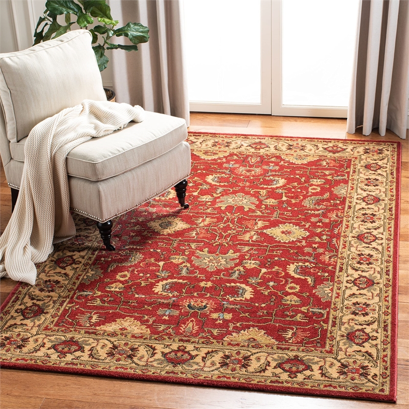 Safavieh Mahal 3' X 5' Power Loomed Polypropylene Rug in Red and Navy