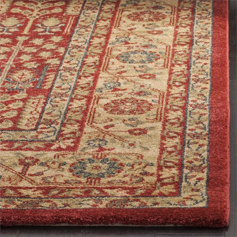Safavieh Mahal 3' X 5' Power Loomed Rug in Red and Natural