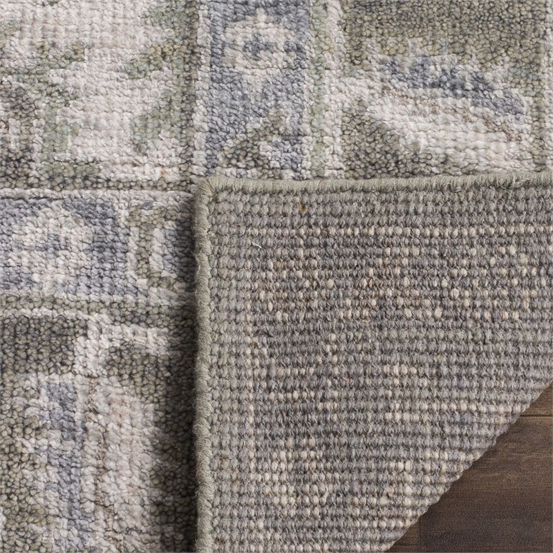 Safavieh Moharaja 5' X 8' Handmade Rug in Slate and Silver