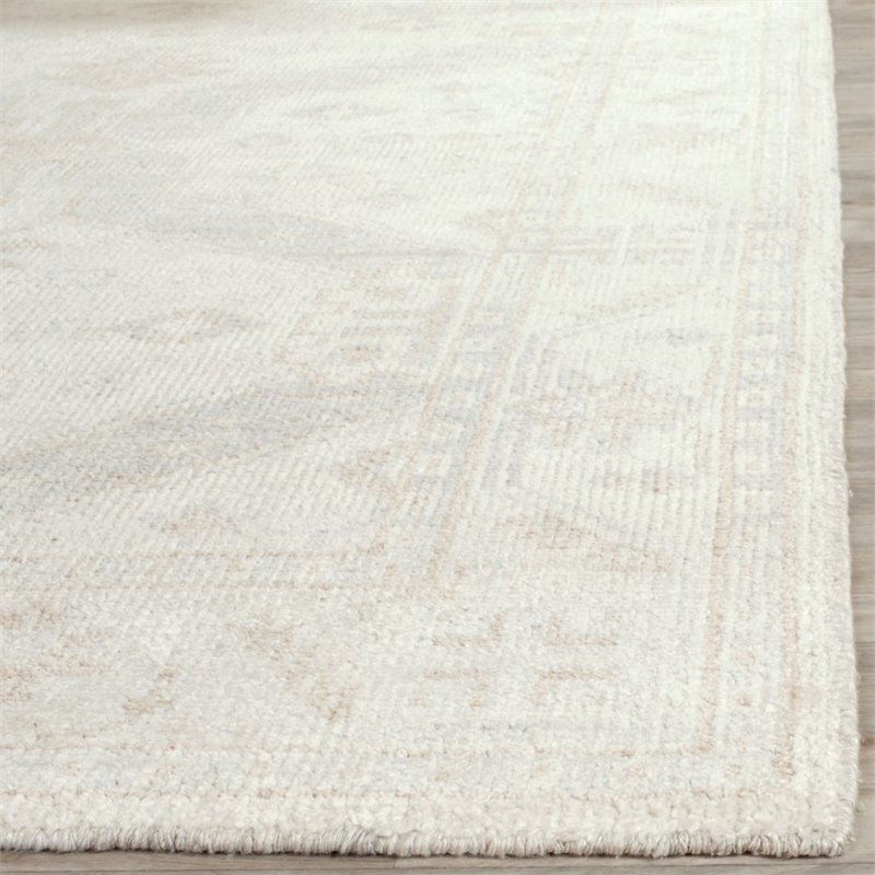 Safavieh Moharaja 4' X 6' Handmade Bamboo Silk Rug in Beige and Blue