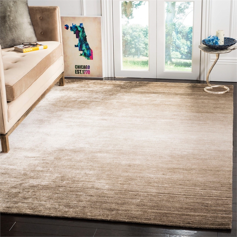Safavieh Mirage 8' X 10' Hand Woven Rug in Champagne
