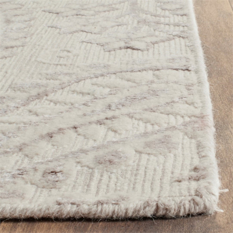 Safavieh Mirage 8' X 10' Hand Woven Rug in Gray