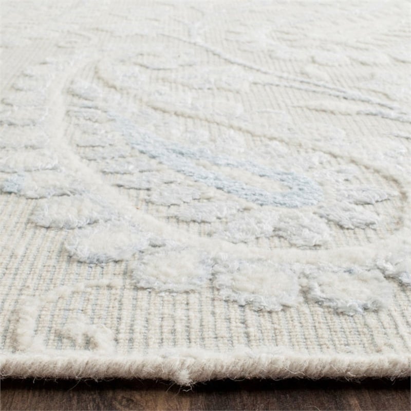 Safavieh Mirage 6' X 9' Hand Woven Rug in Light Blue