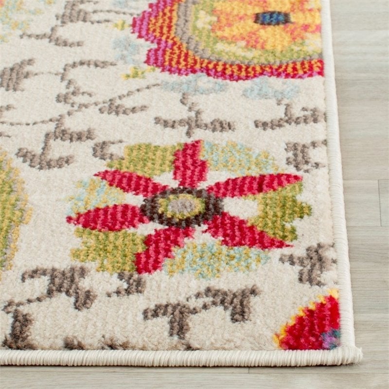 Safavieh Monaco 5' Round Power Loomed Polypropylene Rug in Ivory