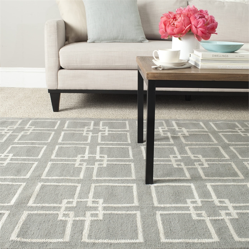 Safavieh Martha Stewart 4' X 6' Flatweave Rug in Cement Gray