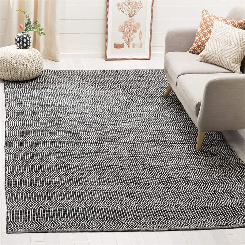 Safavieh Montauk 4' X 6' Hand Woven Cotton Rug in Ivory and Dark Gray