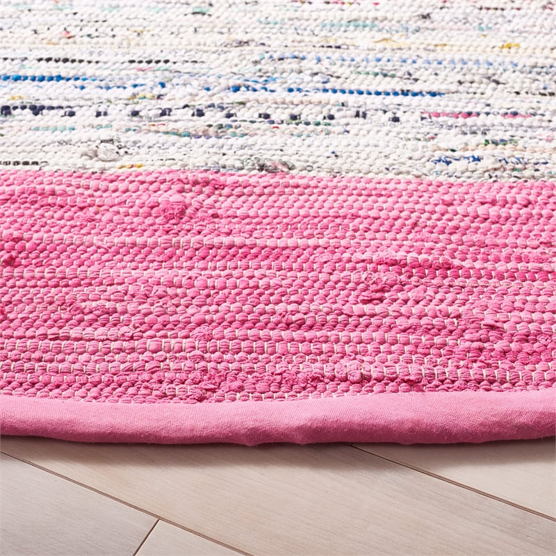 Safavieh Montauk 4' Round Hand Woven Cotton Rug in Ivory and Pink