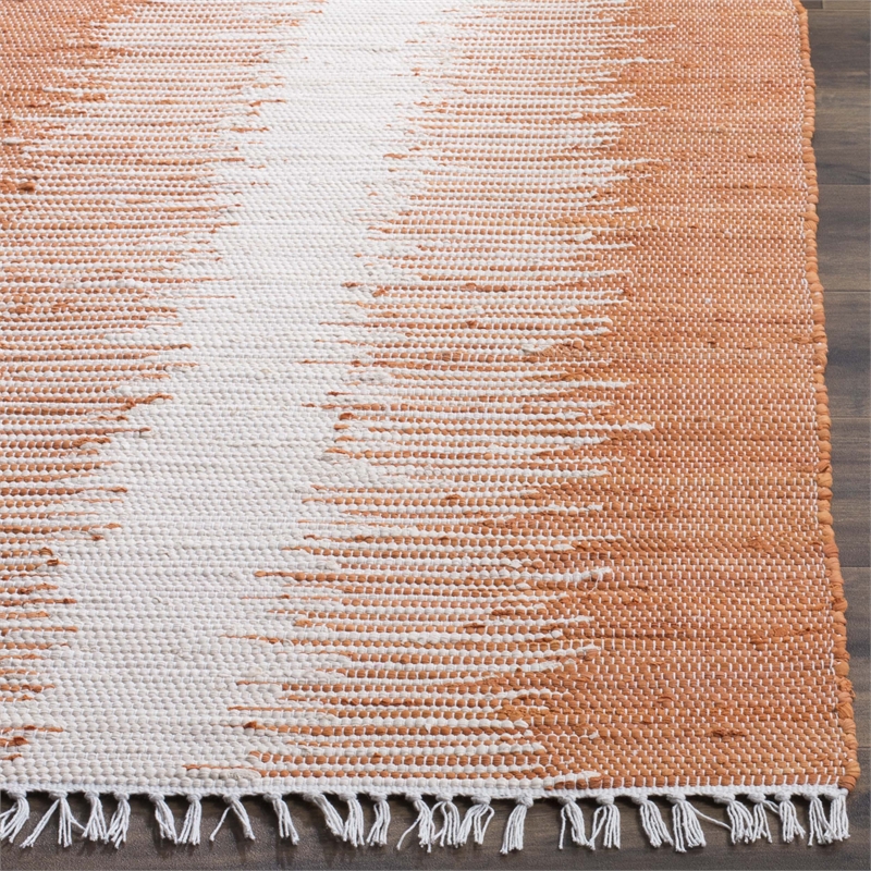 Safavieh Montauk 5' X 7' Hand Woven Cotton Pile Rug in Orange