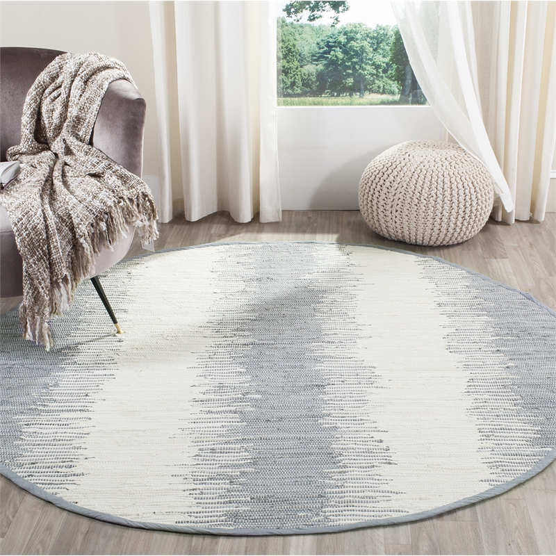 Safavieh Montauk 4' Round Hand Woven Cotton Pile Rug in Gray