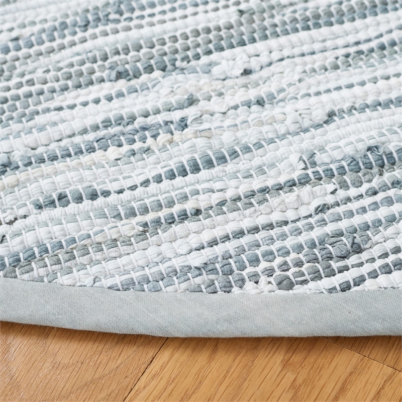 Safavieh Montauk 4' Round Hand Woven Cotton Pile Rug in Silver