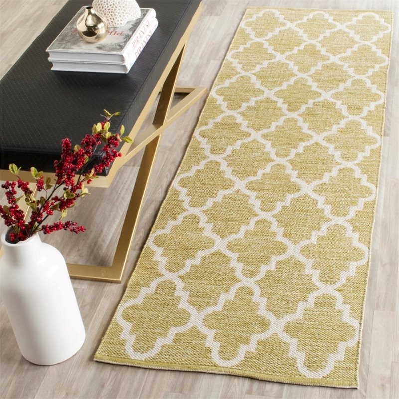 Safavieh Montauk 8' X 10' Hand Woven Cotton Rug in Green and Ivory