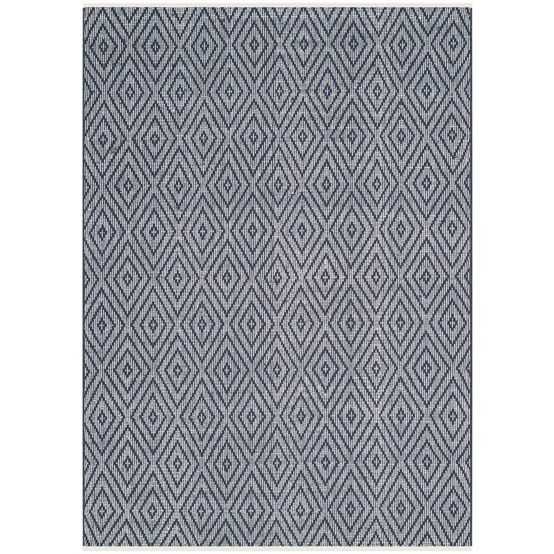 Safavieh Montauk 5' X 8' Hand Woven Cotton Pile Rug in Navy and Ivory