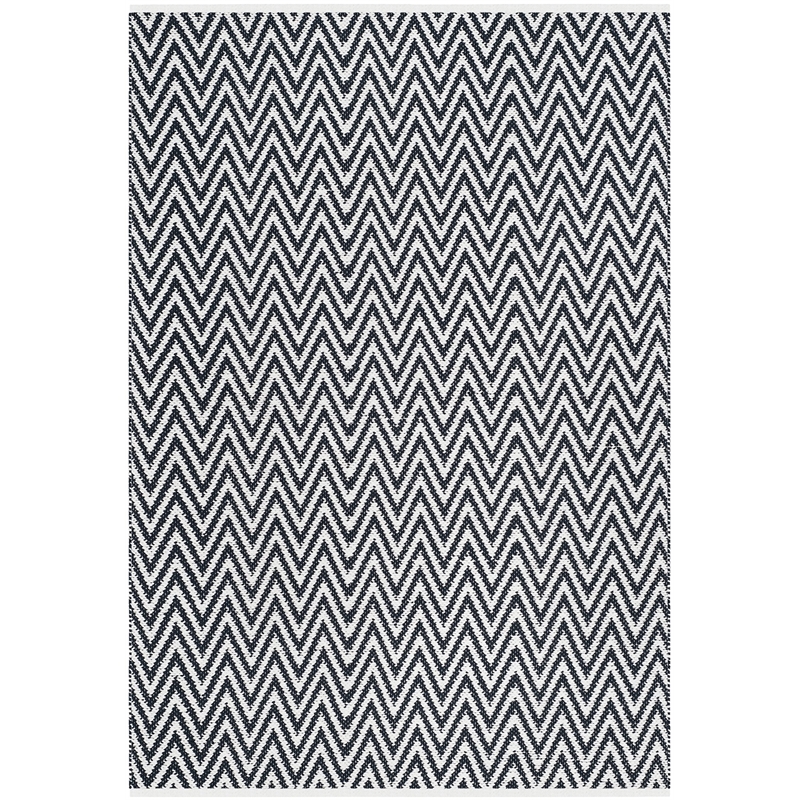 Safavieh Montauk 5' X 8' Hand Woven Cotton Pile Rug in Black and Ivory