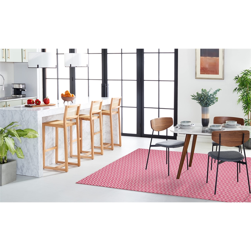 Safavieh Montauk 5' X 7' Hand Woven Cotton Pile Rug in Red and Ivory