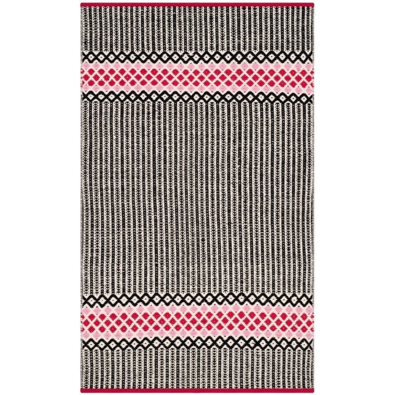 Safavieh Montauk 4' X 6' Hand Woven Cotton Pile Rug in Light Pink
