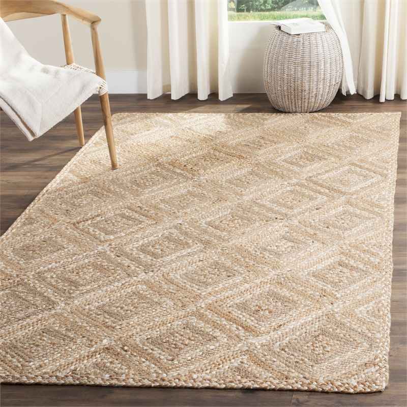 Safavieh Natural Fiber 8' X 10' Hand Woven Jute Rug in Natural