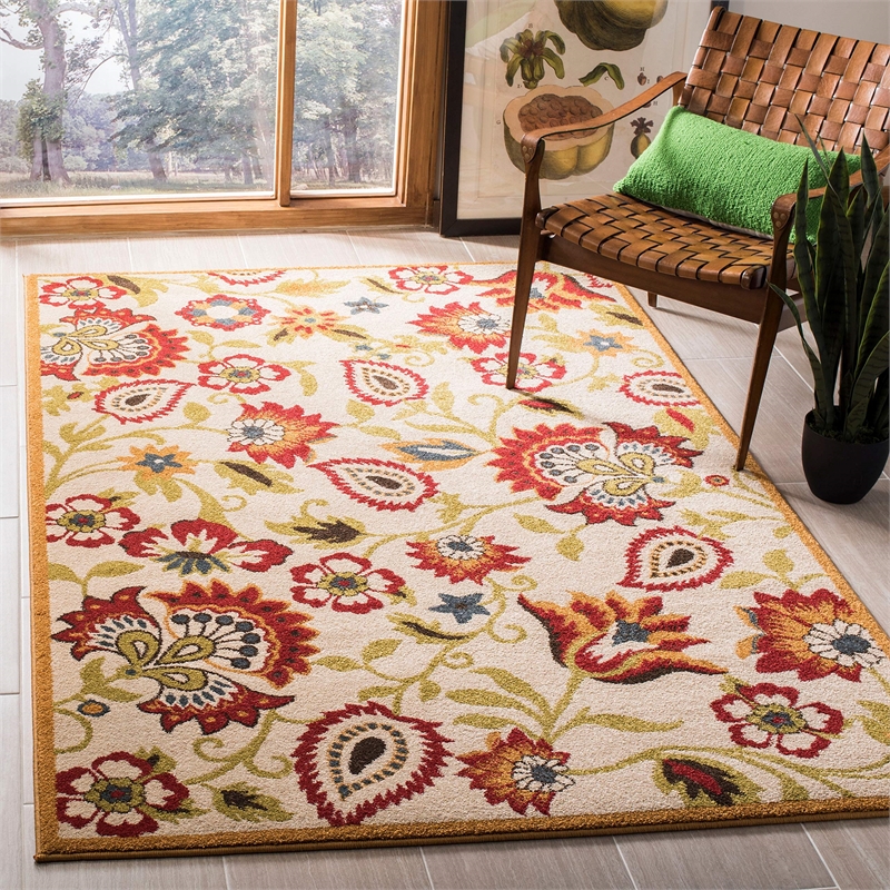 Safavieh Newbury 8' X 10' Power Loomed Rug in Ivory and Gold
