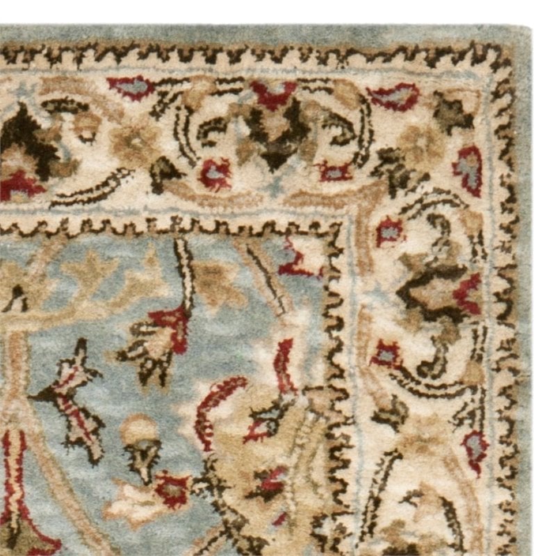Safavieh Legend 4' X 6' Hand Tufted Wool Rug in Gray and Ivory
