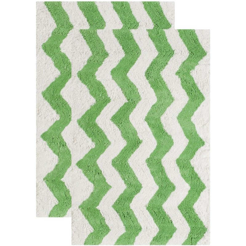 Safavieh Plush Master Bath 1'9