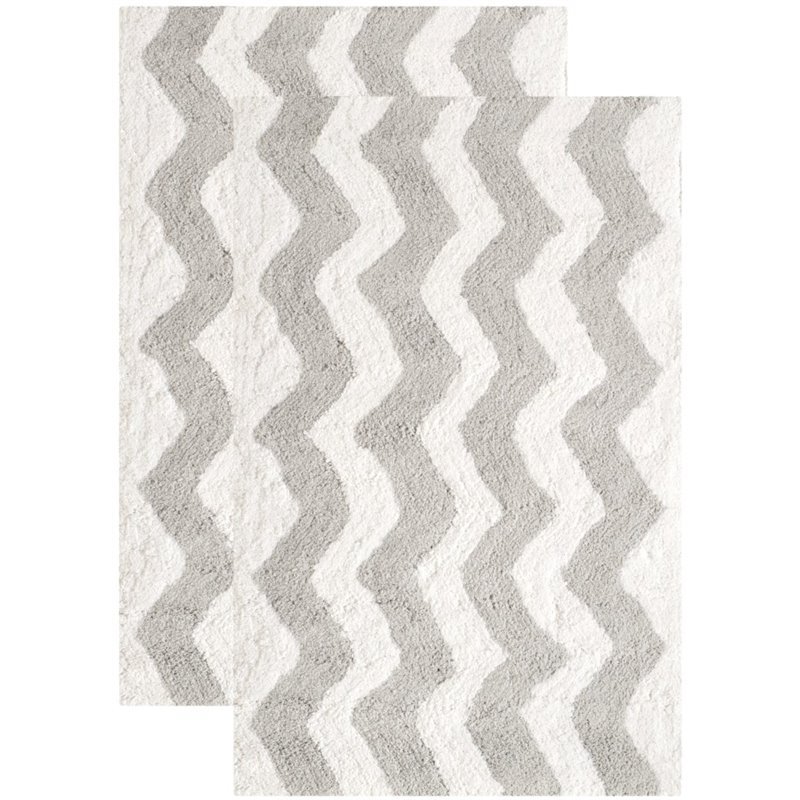 Safavieh Plush Master Bath 1'9