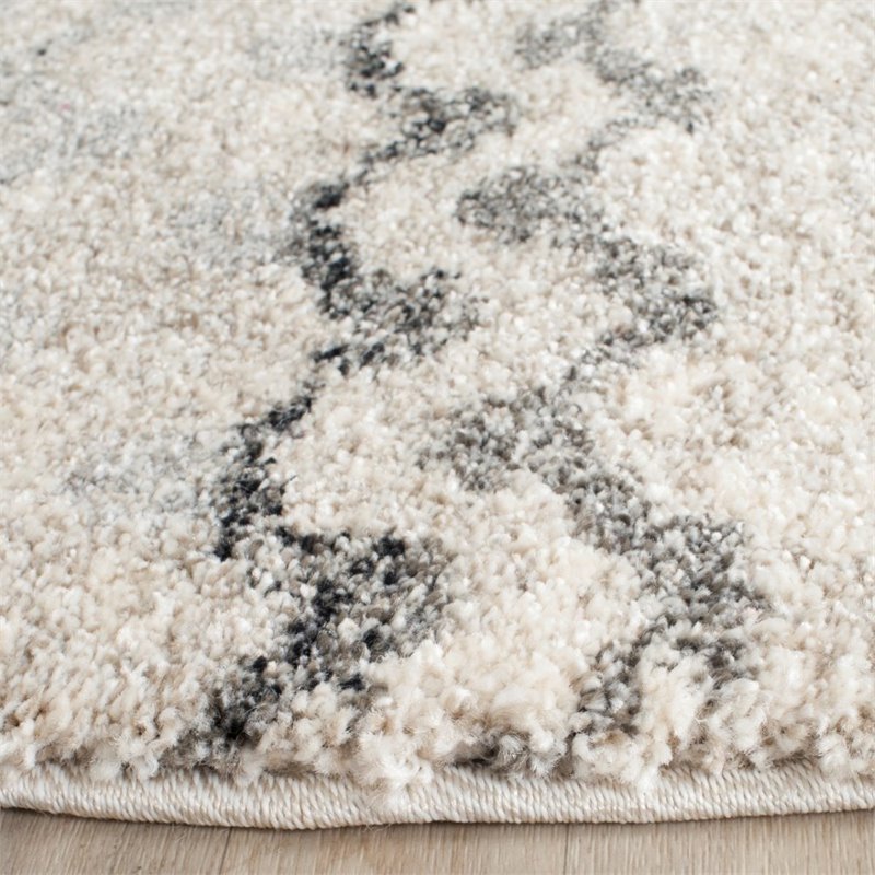 Safavieh Retro 4' X 6' Power Loomed Rug in Cream and Gray
