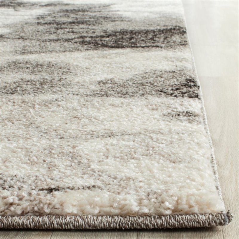 Safavieh Retro 5' X 8' Power Loomed Rug in Cream and Gray