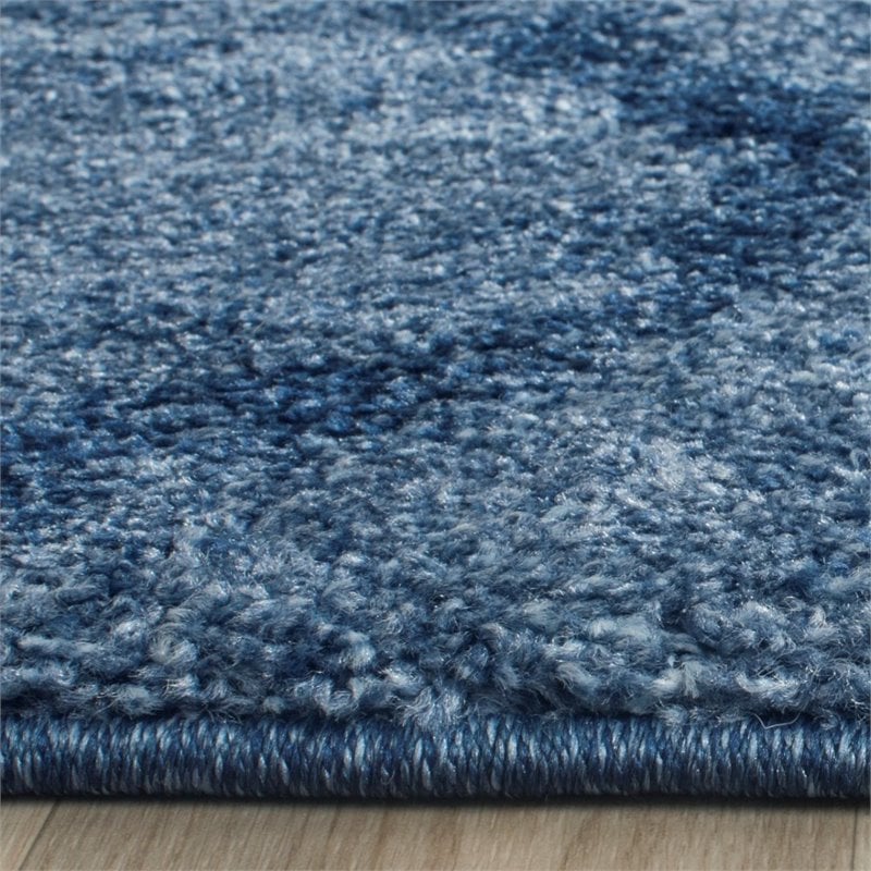 Safavieh Retro 6' Round Power Loomed Rug in Blue and Dark Blue