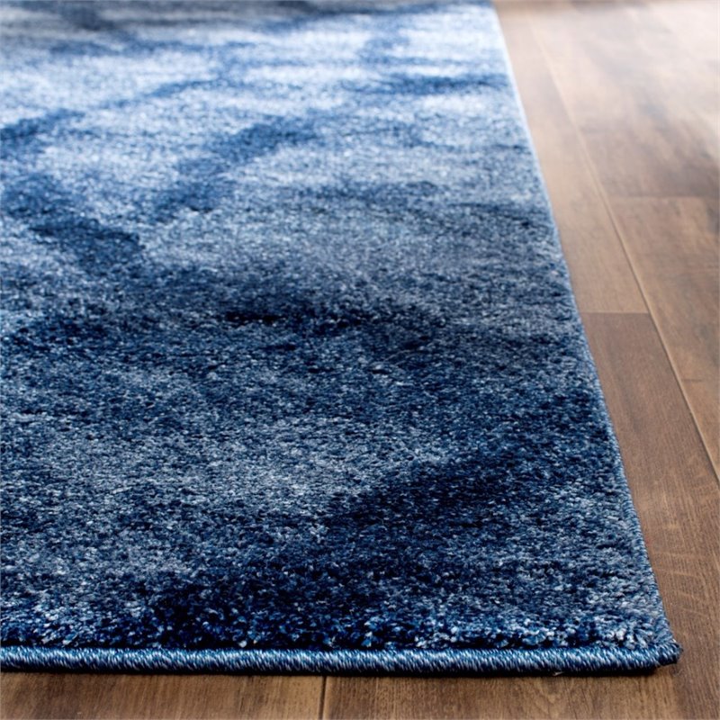 Safavieh Retro 6' Round Power Loomed Rug in Blue and Dark Blue