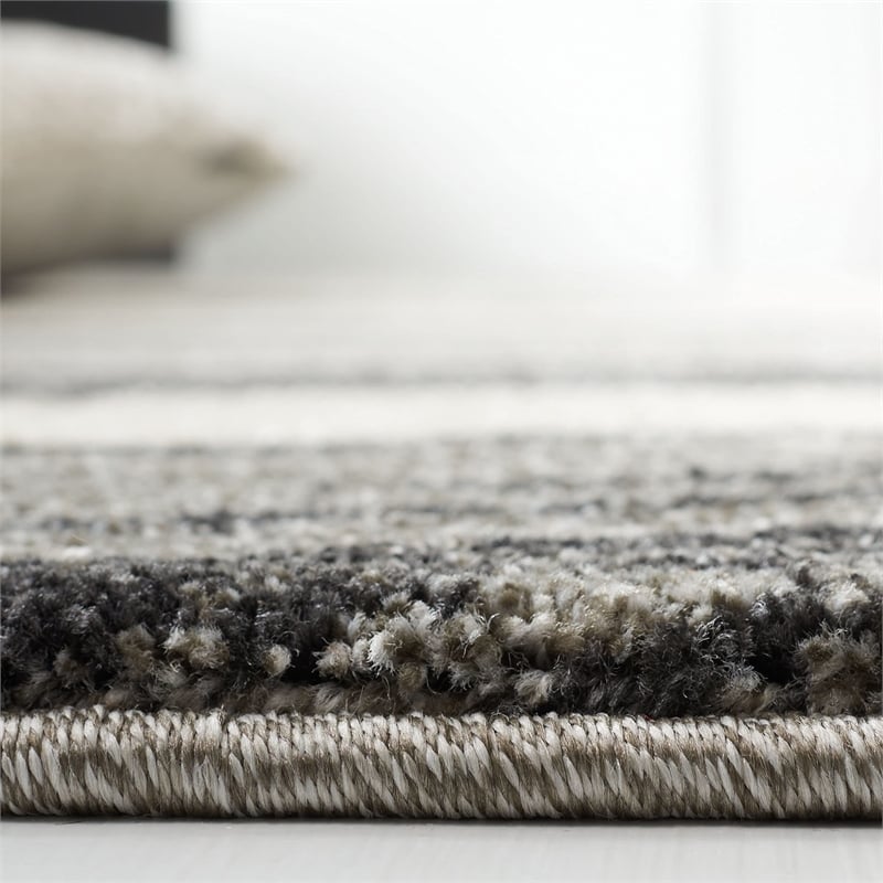 Safavieh Retro 8' Square Power Loomed Rug