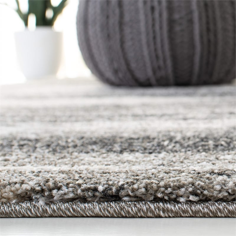 Safavieh Retro 6' Square Power Loomed Rug