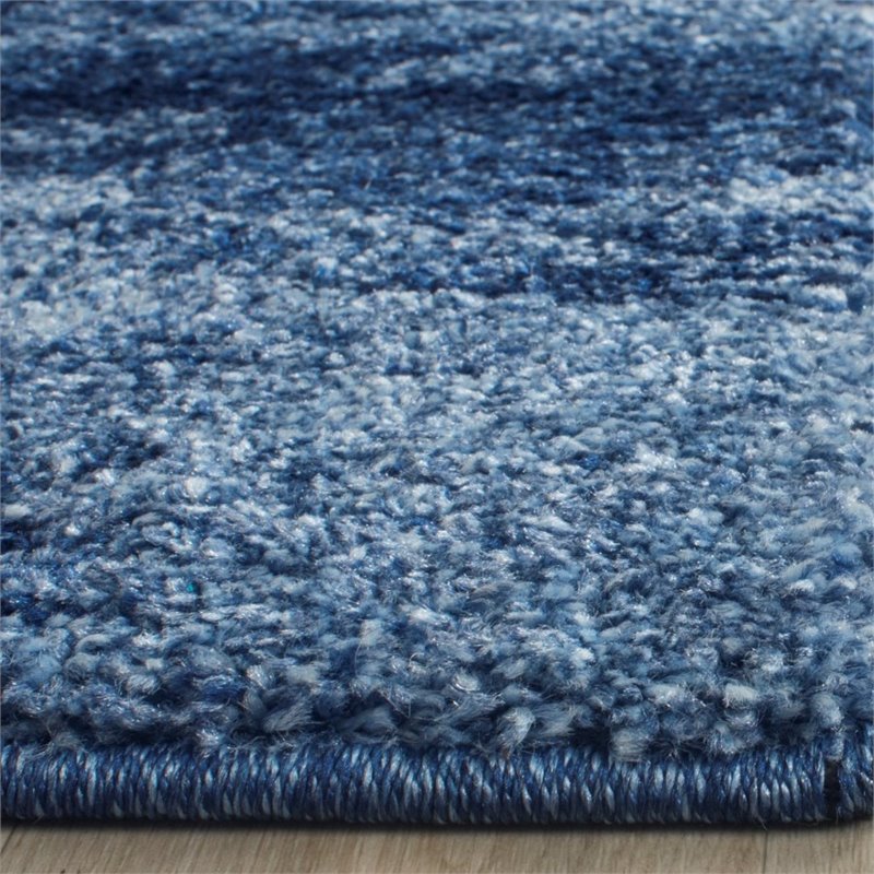 Safavieh Retro 5' X 8' Power Loomed Rug in Light Blue and Blue