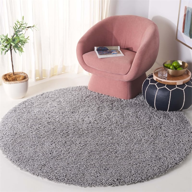 Safavieh Shag 8' Round Hand Tufted Acrylic Rug in Ivory