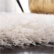 Safavieh Venice Shag 2' X 3' Hand Tufted Rug in Pearl