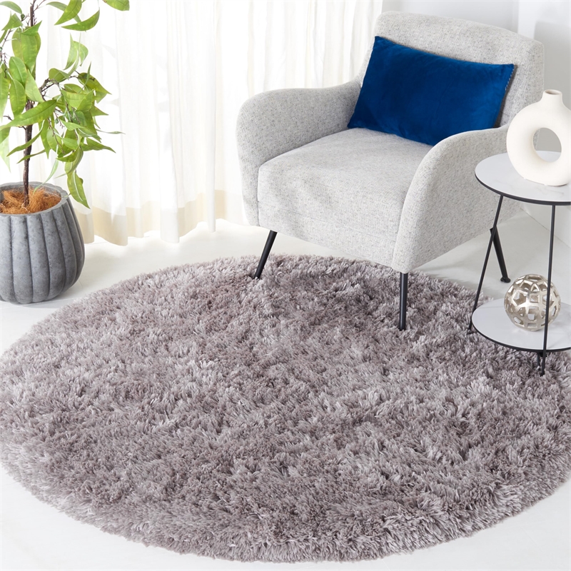 Safavieh Arctic Shag 5' Round Hand Tufted Rug in Gray