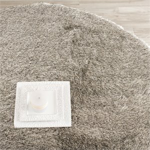safavieh paris shag 7' round hand tufted polyester rug in sable