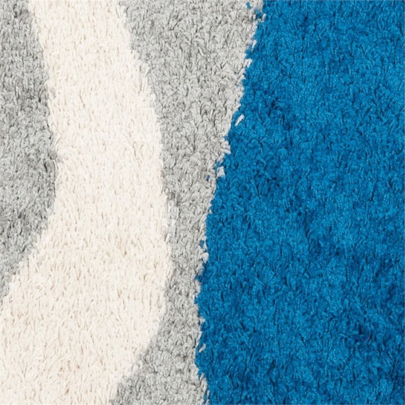 Safavieh Shag 5' Round Power Loomed Rug in Blue and Gray