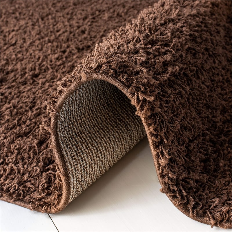 Safavieh Athens Shag 3' X 5' Power Loomed Polypropylene Rug in Brown