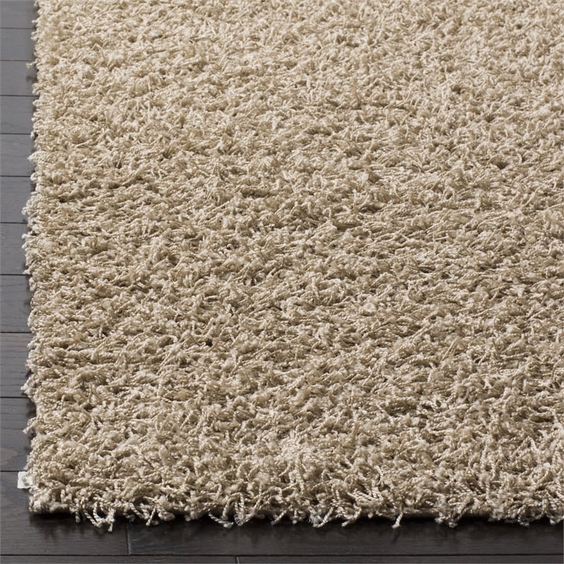Safavieh Athens Shag 6' X 9' Power Loomed Polypropylene Rug in Beige