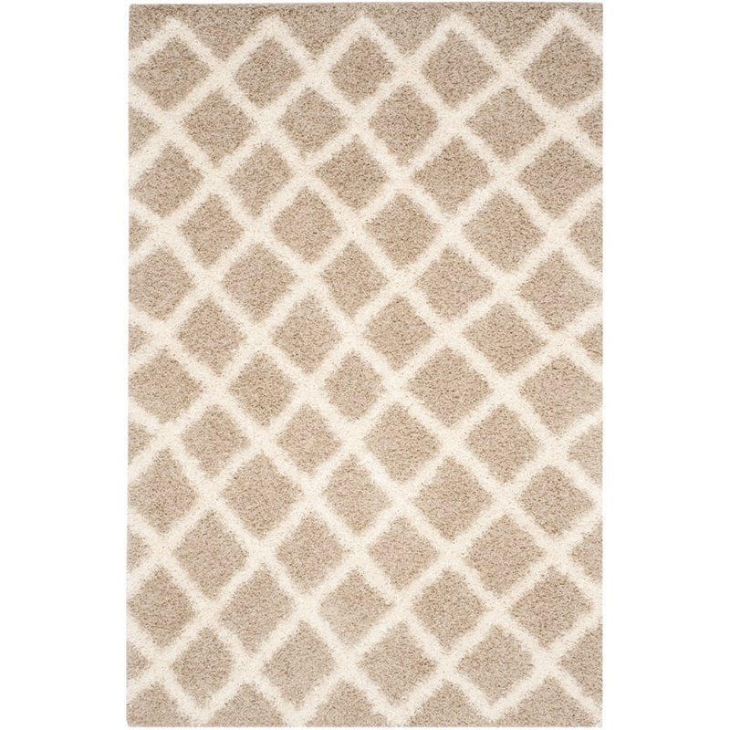 Safavieh Dallas Shag 8' X 10' Power Loomed Rug in Beige and Ivory