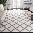 Safavieh Dallas Shag 10' X 14' Power Loomed Rug in Ivory and Gray