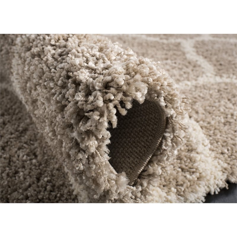 Safavieh Hudson Shag 5' X 7' Power Loomed Rug in Gray and Ivory
