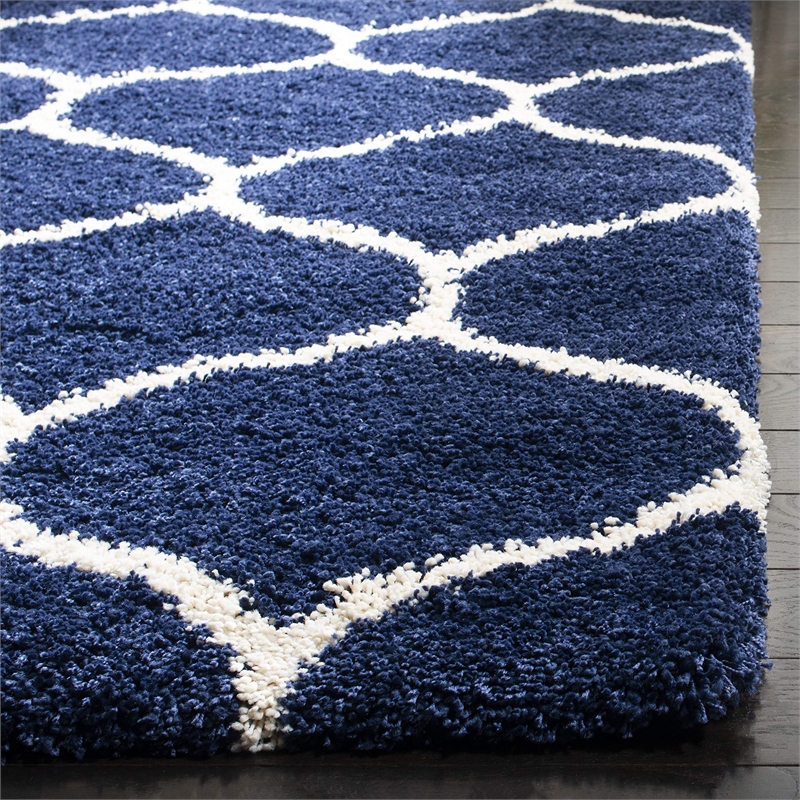Safavieh Hudson Shag 6' X 9' Power Loomed Rug in Navy and Ivory